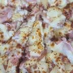 Best Hawaiian Pizza in Moreno Valley, CA